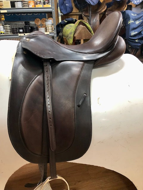 Bates Precieux Dressage Saddle