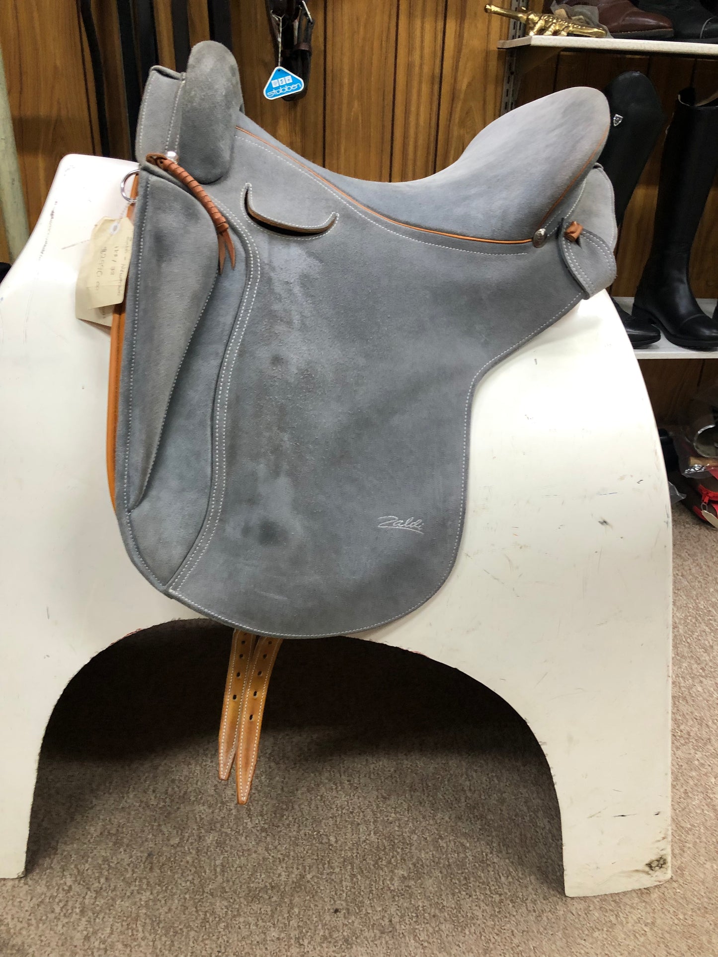 ZALDI COUNTRY SADDLE NEW TRADES