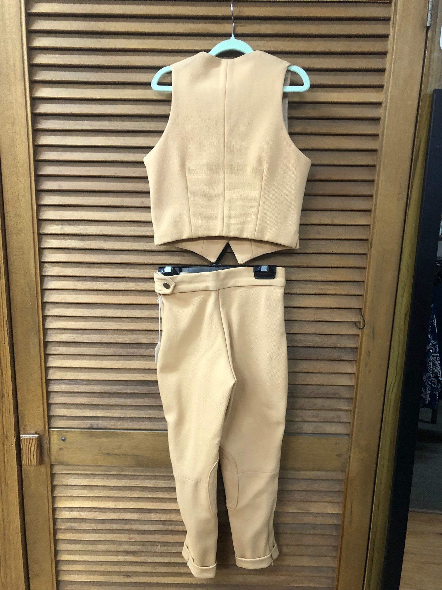 Turnout Vest & Jodhpurs
