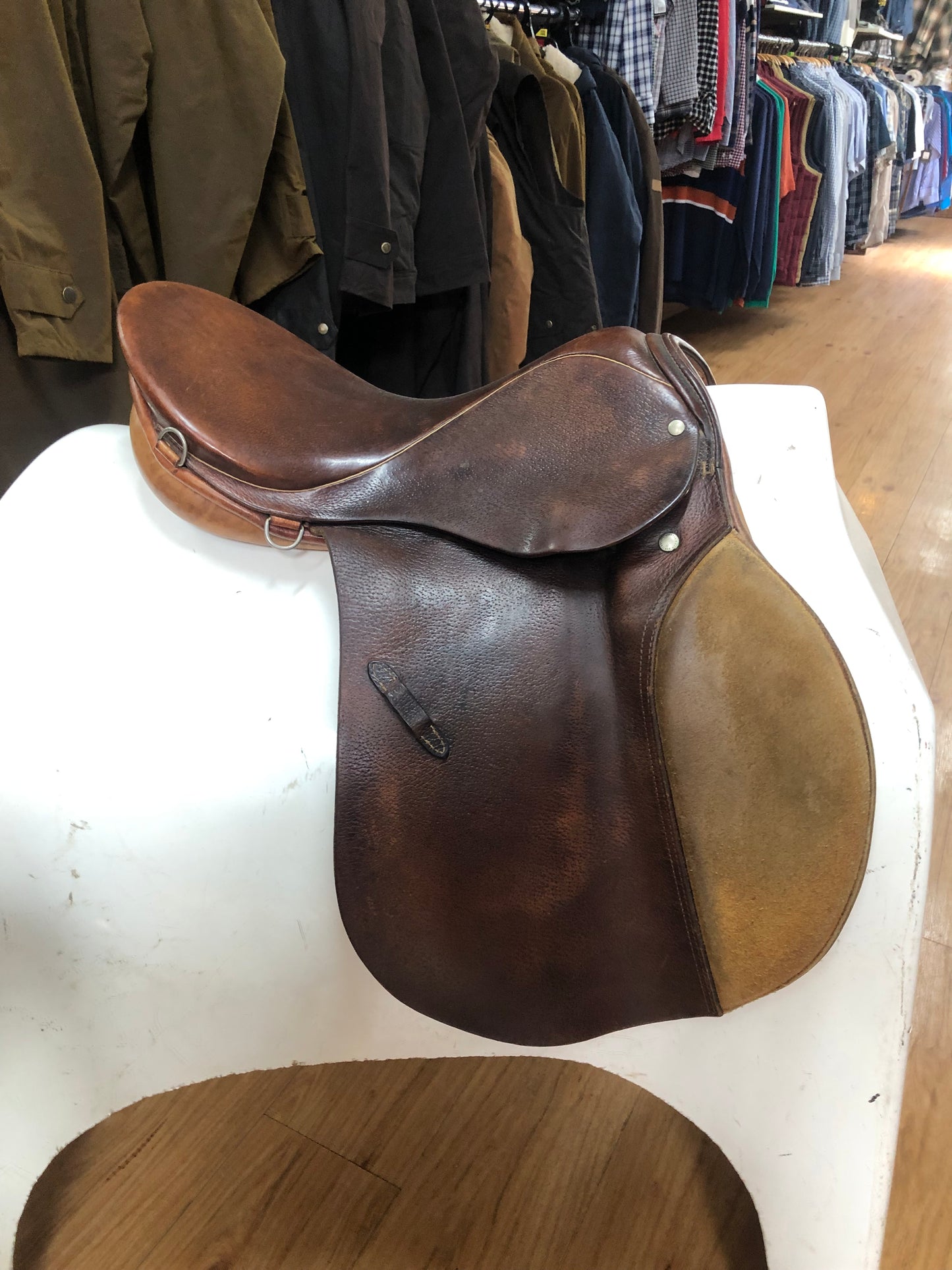 Stubborn Siegfried jumping saddle