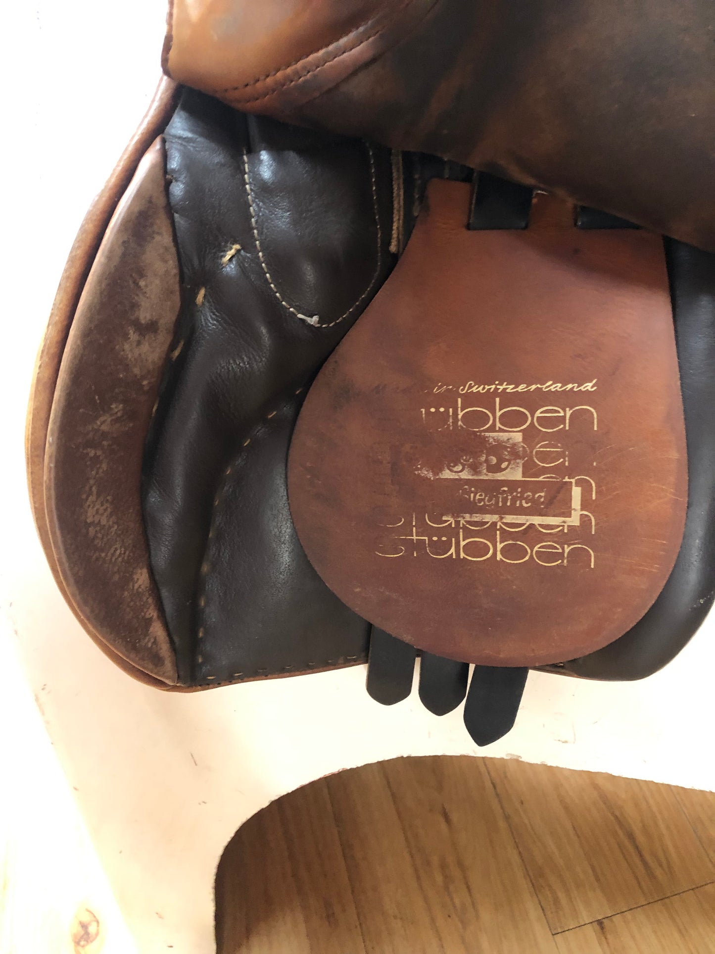 Stubborn Siegfried jumping saddle